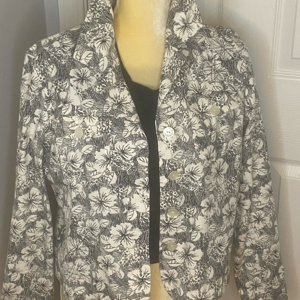 Christopher & Banks Monochrome Floral Blazer